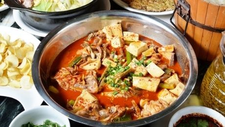 海南国际美食博览会.png